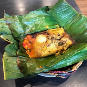 Rice &amp; Curry Wrap in Banana Leaf - Fish